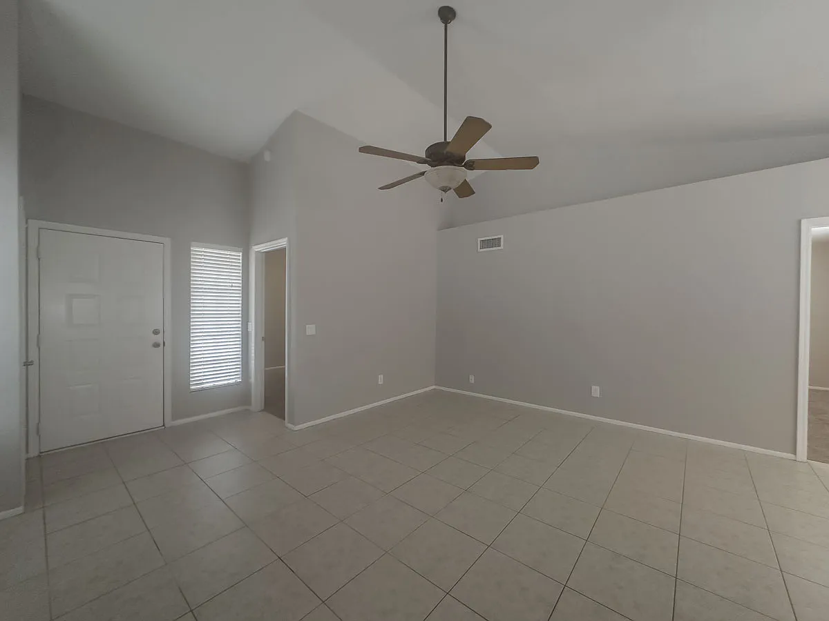 2 Bed + 2 Bath In Peoria + Community Pool — Photo 4