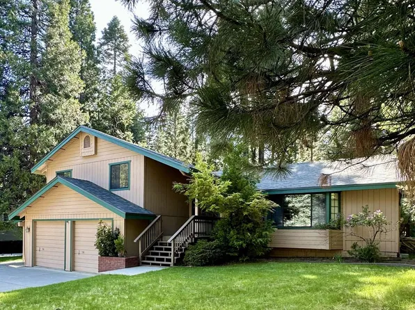 613 Clifford Dr, Lake Almanor, CA 96137