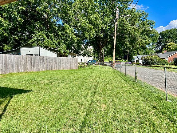 4th image of 1217 Enderly Rd