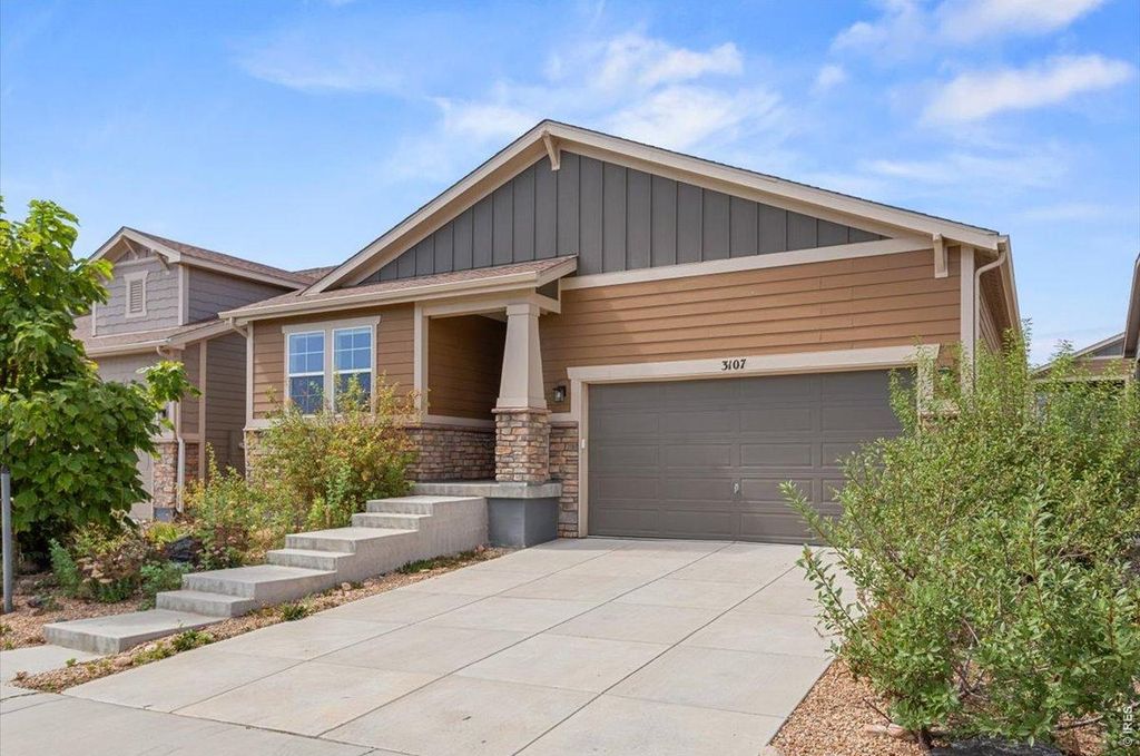 3107 Deering Lake Dr