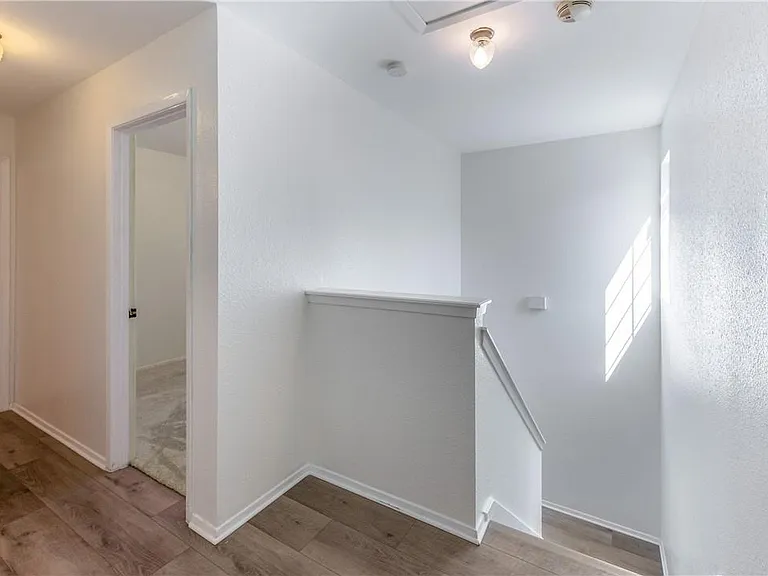 12702 Rhea Ct — Photo 13