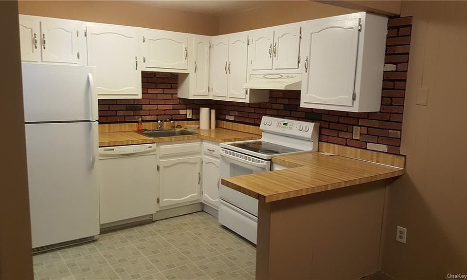 1st image of 99 Patterson Village Ct #99