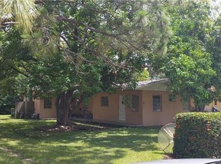 683 100th Ave N, Naples, FL 34108