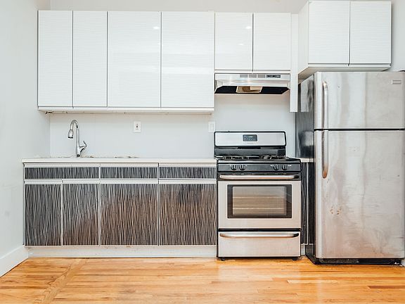 2nd image of 1073 Bedford Ave #1L