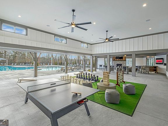 4th image of 456 Platte Dr