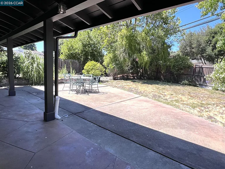 2 Estabueno Dr — Photo 17