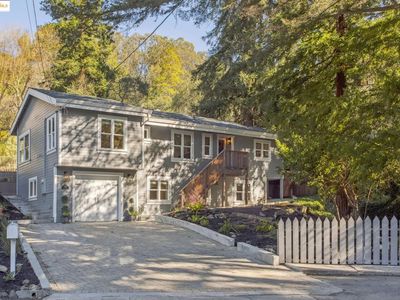 1742 Gouldin Rd, Oakland, CA, 94611
