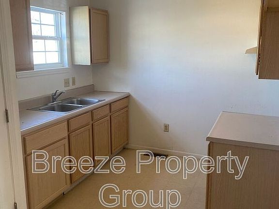 4th image of 510 Hope St