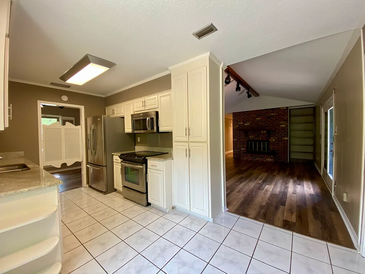 Building Photo - 931 Quail Hollow Rd
