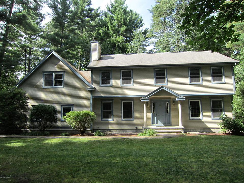 1st image of 20 Amethyst Dr