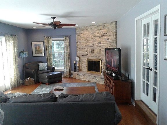 OPEN CONCEPT FAMILY ROOM