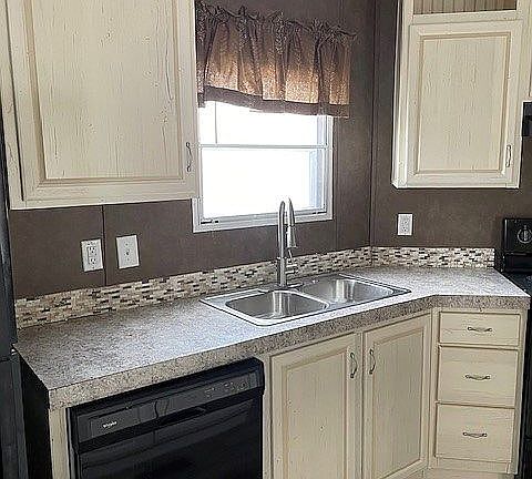 2nd image of 16678 W Wilson Rd #109