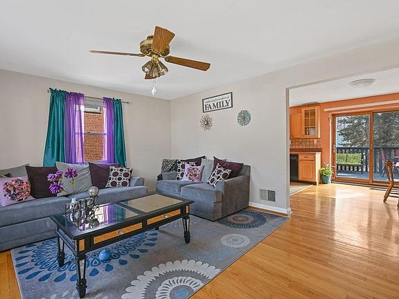 5th image of 3153 W Tower Ave