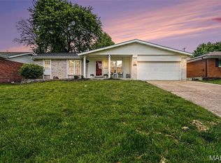 10179 Buffton Dr, Saint Louis, MO 63123