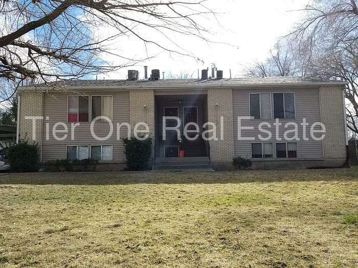 1st image of 226 E Crestone Ave