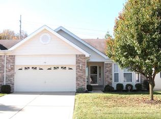 14 Shimmering Lake Ct, Saint Charles, MO 63301