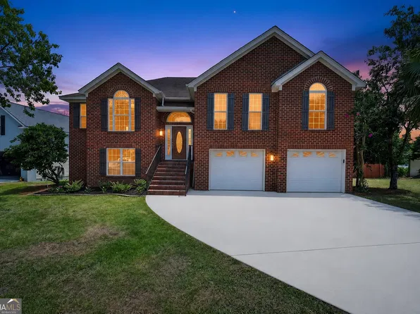 33 Runabout Ln, Savannah, GA 31410