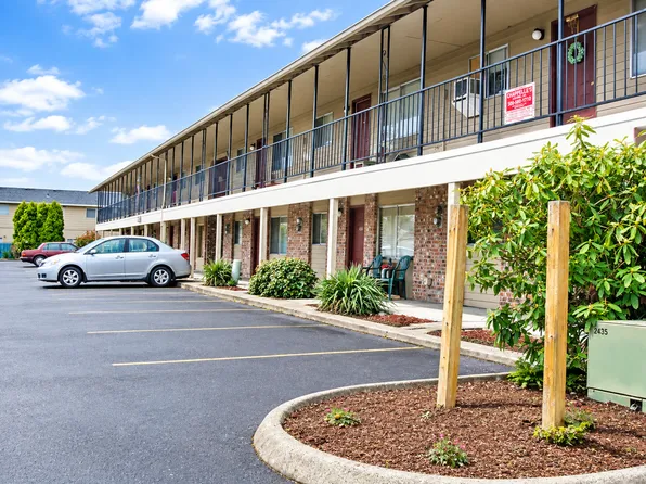 Maplecrest Apartments, 8402 NE 8th Way APT 11, Vancouver, WA 98664