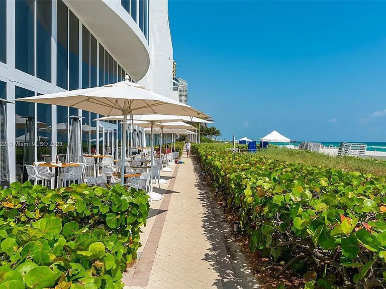 15901 Collins Ave #25F — Photo 17