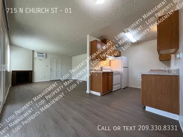 715 N Church St #1, Lodi, CA 95240