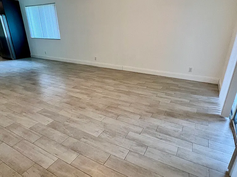 178 Lakeview Dr #201 — Photo 11