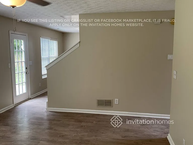 8415 Gabriel Ct — Photo 4