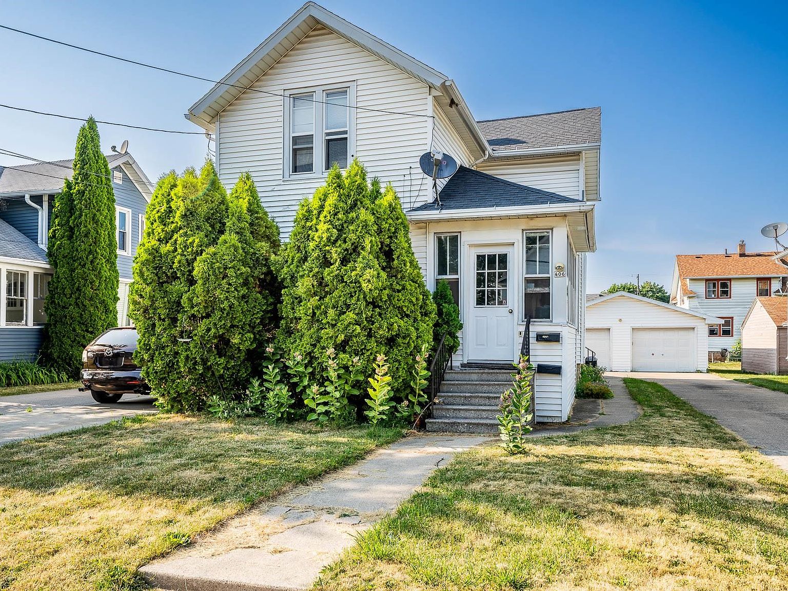 406 W 14th Ave, Oshkosh, WI 54902 Zillow