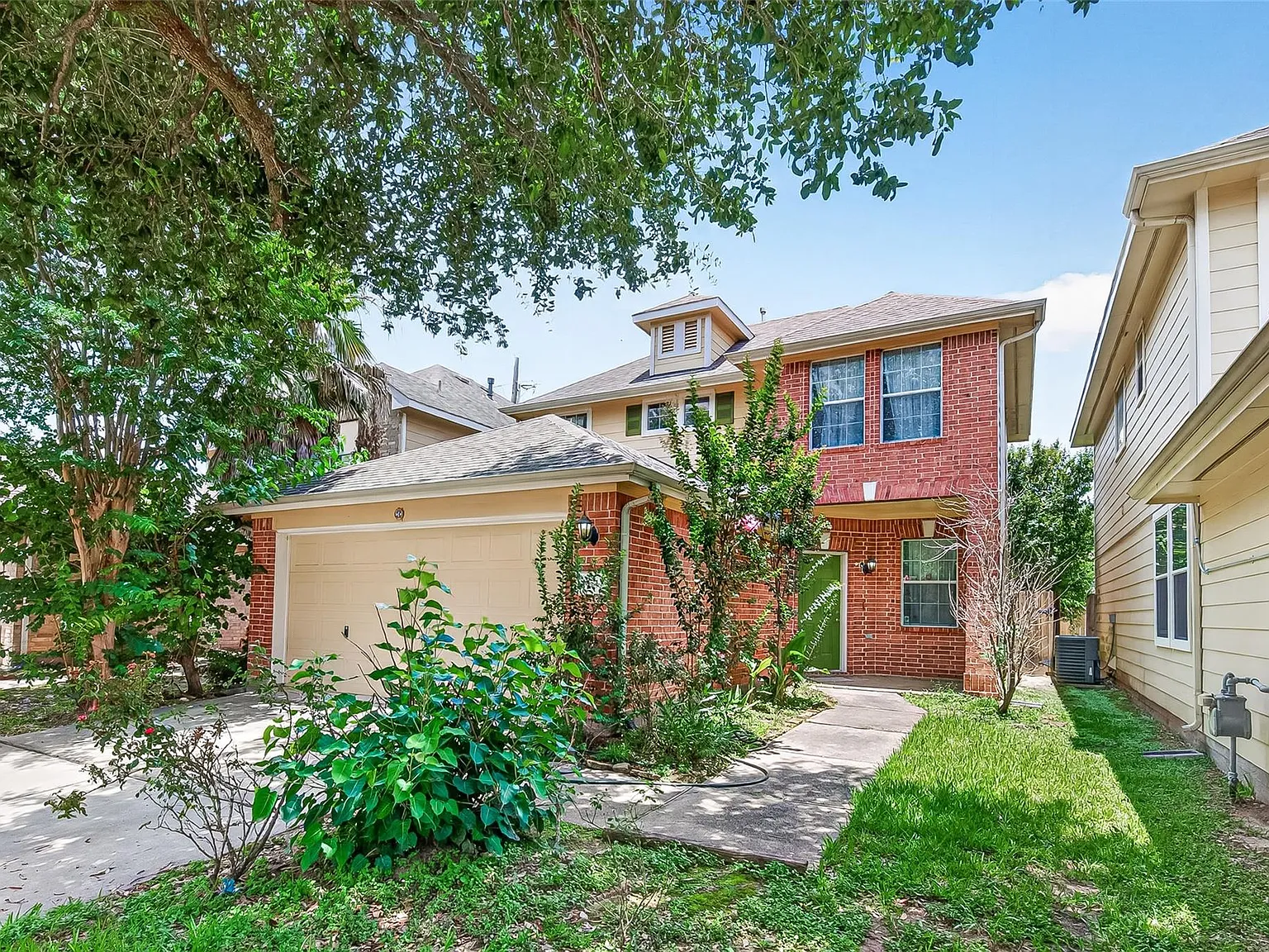 2 bed, 2.5 bath, 1518 sqft, $1,685 — Photo 1