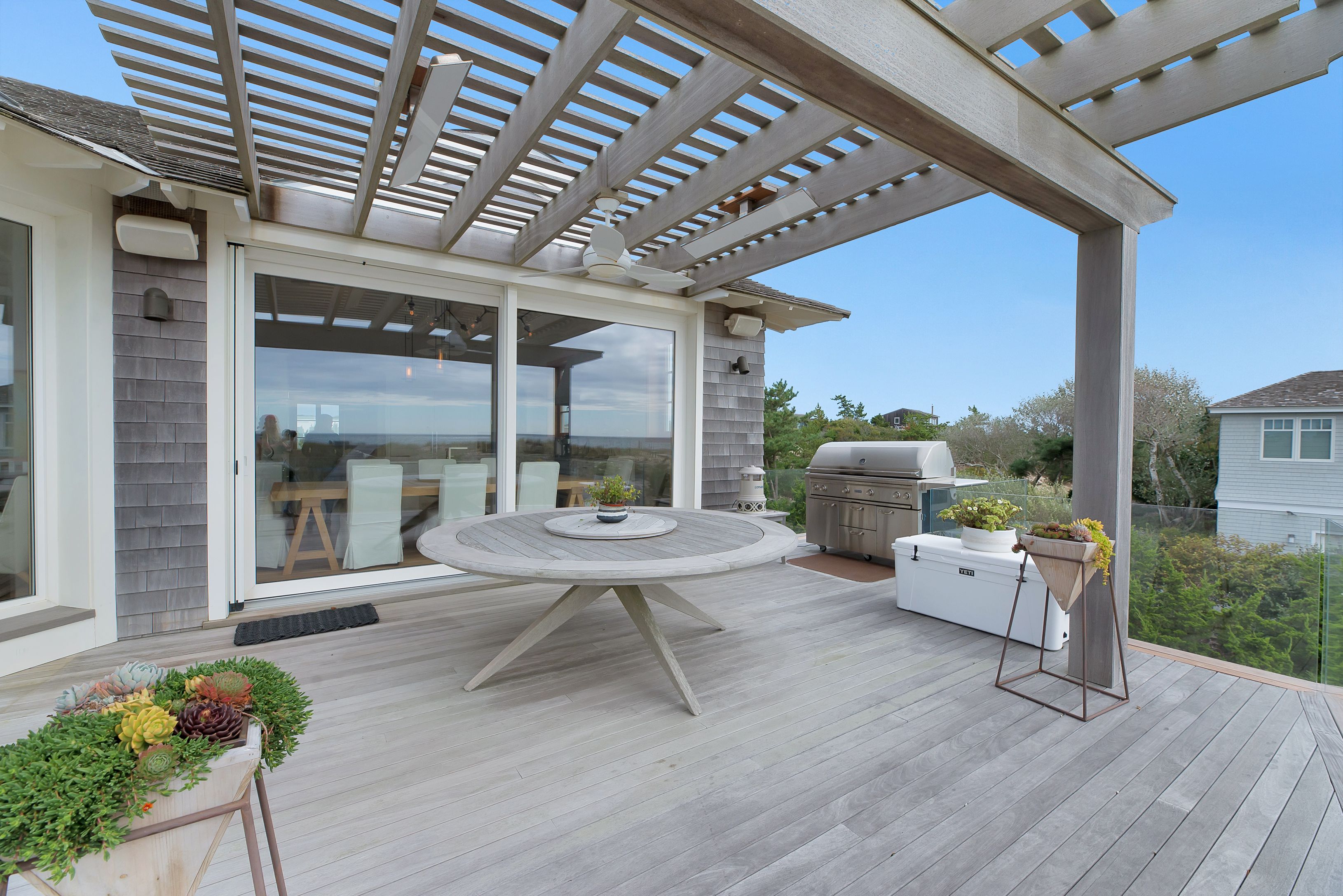 249 Marine Blvd, Amagansett, NY 11930 Out East