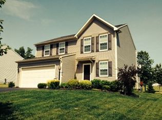 3196 Peacock Cir, Macedon, NY 14502