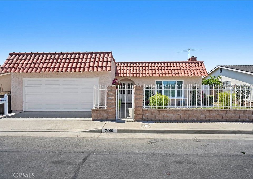 1st image of 7446 El Morro Way