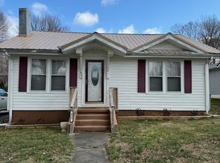 627 Hospital Rd, Dawson Springs, KY 42408