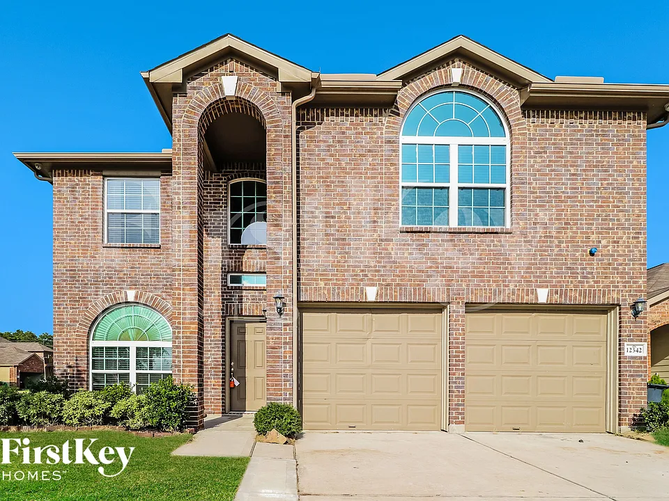 12342 King Ferdinand Dr