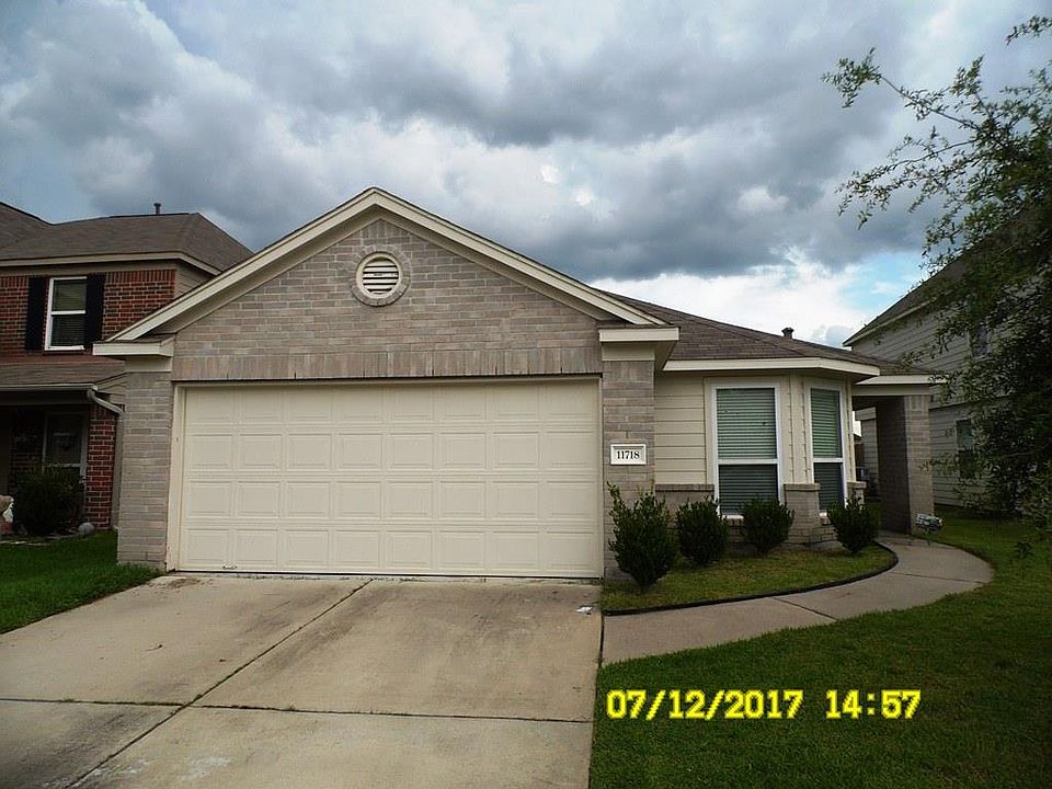 1st image of 11718 Greensbrook Garden Dr