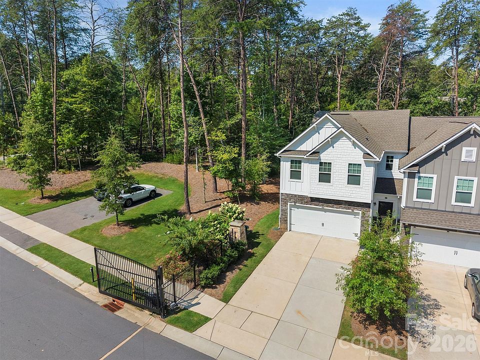 1st image of 1115 Streamside Ln