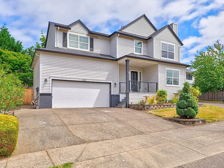 14959 SE Stanhope Rd — Photo 2