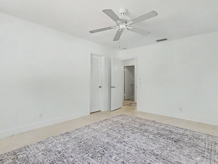 4800 NE 25th Ave N #NORTH — Photo 26