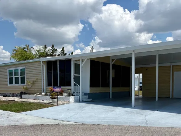 989 Eleuthera E, Venice, FL 34285