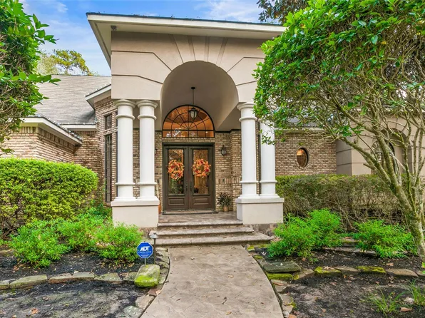 7398 Teaswood Dr, Conroe, TX 77304