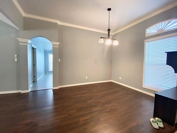 4th image of 18011 Pelican Way Rd
