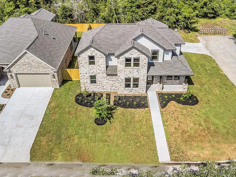 18219 Polo Meadow Dr — Photo 42