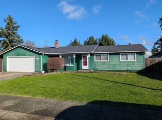 855 S 15th St, Lebanon, OR 97355