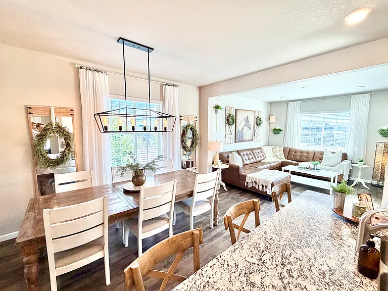 5290 Blue Lunar Ln — Photo 2