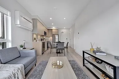 1520 McKenzie Ave — Photo 6