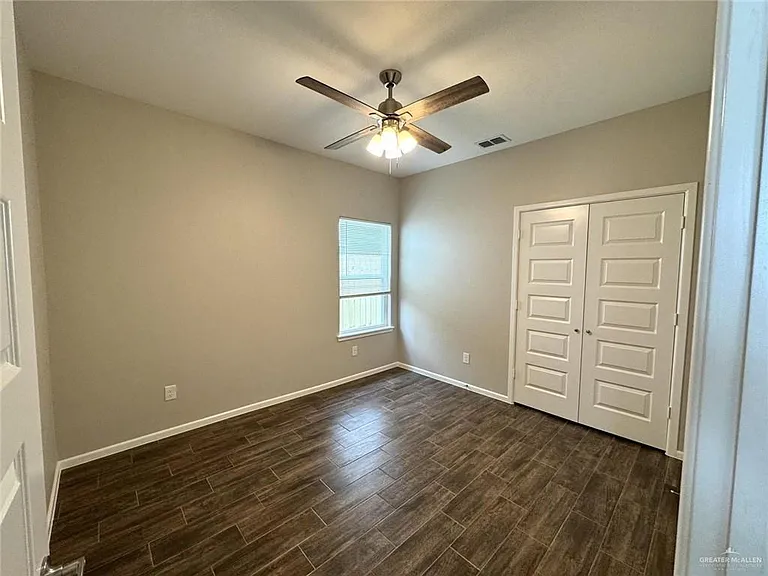 1600 N Canelo Dr #3 — Photo 4