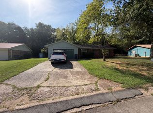 21 Cattail Rd, Searcy, AR 72143