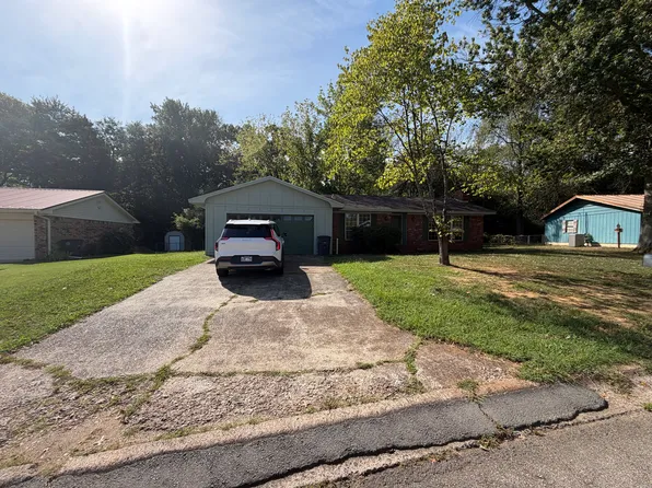 21 Cattail Rd, Searcy, AR 72143