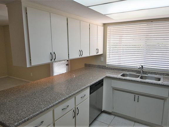 5th image of 4335 W Sweetwater Ave