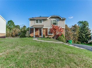 787 Boulder Dr, Bethel Park, PA 15102