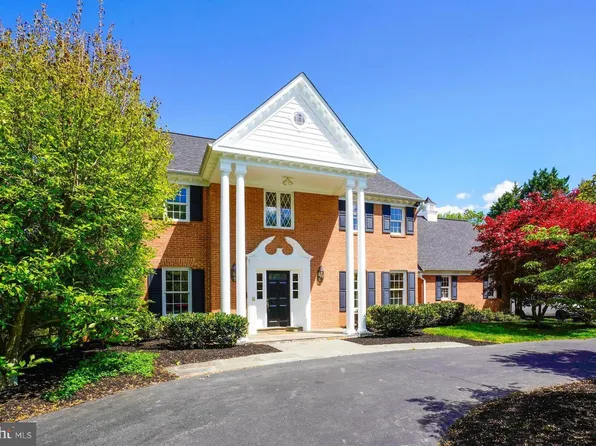 12801 Brushwood Ter, Potomac, MD 20854